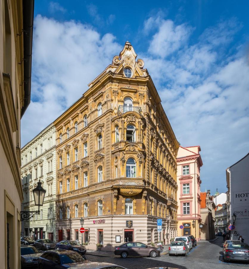 Liliova Apartments Praga Esterno foto